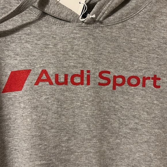 AUDI HOODIE - Picture 2 of 4